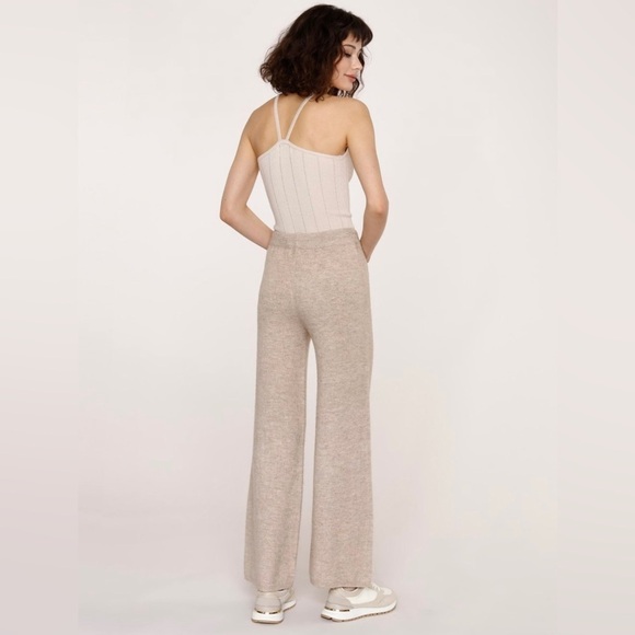HEARTLOOM Kiera Wide Leg Knit Sweater Pants Putty L - Picture 3 of 10